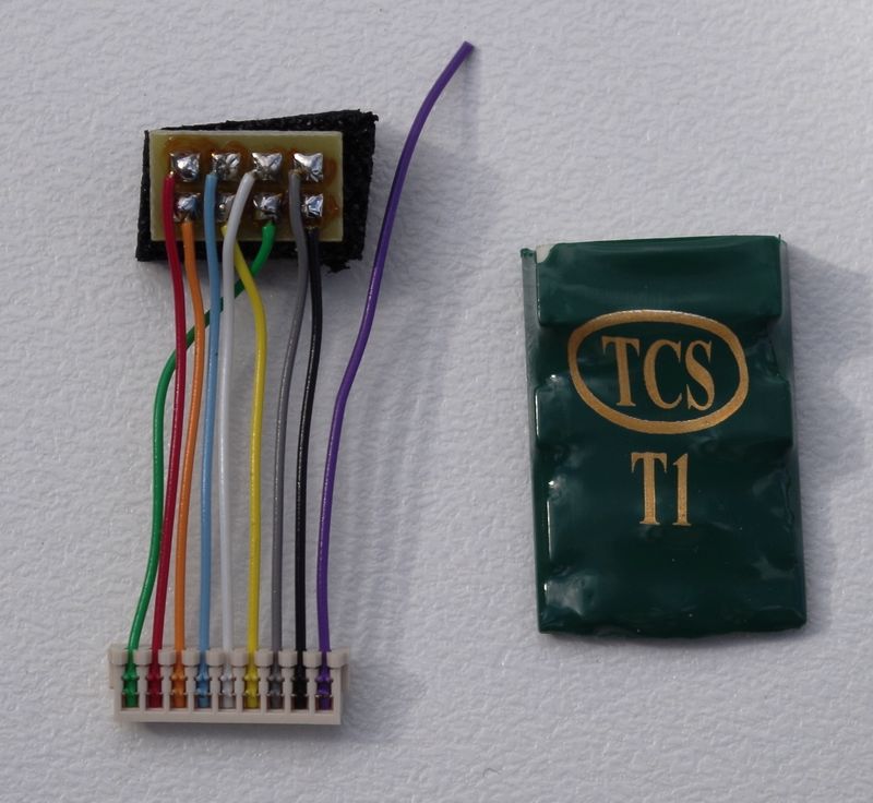 T1P SH two function decoder NMRA 8 pin plug short harness