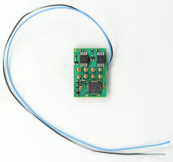 DP2X-KA 1.3amp plug-n-play decoder wires to attach a Keep Alive device