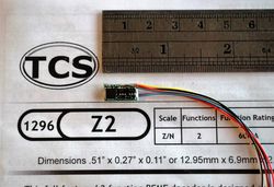 Z2 2 function decoder for N + Z scale trains